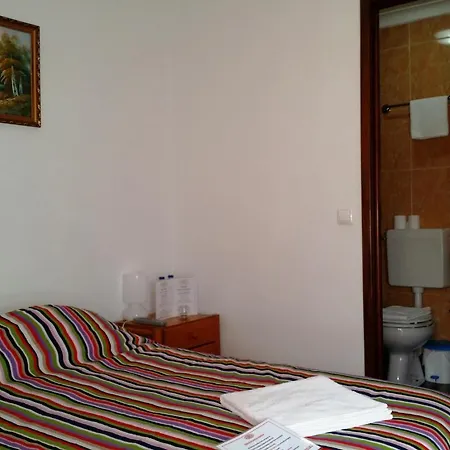 Rosa Douro Pensionat Lisboa